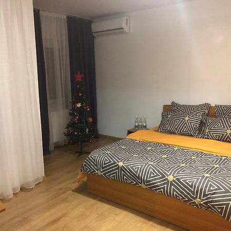 Studio In Craiova Buitenkant foto